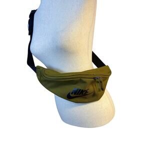 Nike Heritage hip‎ pack/crossbody